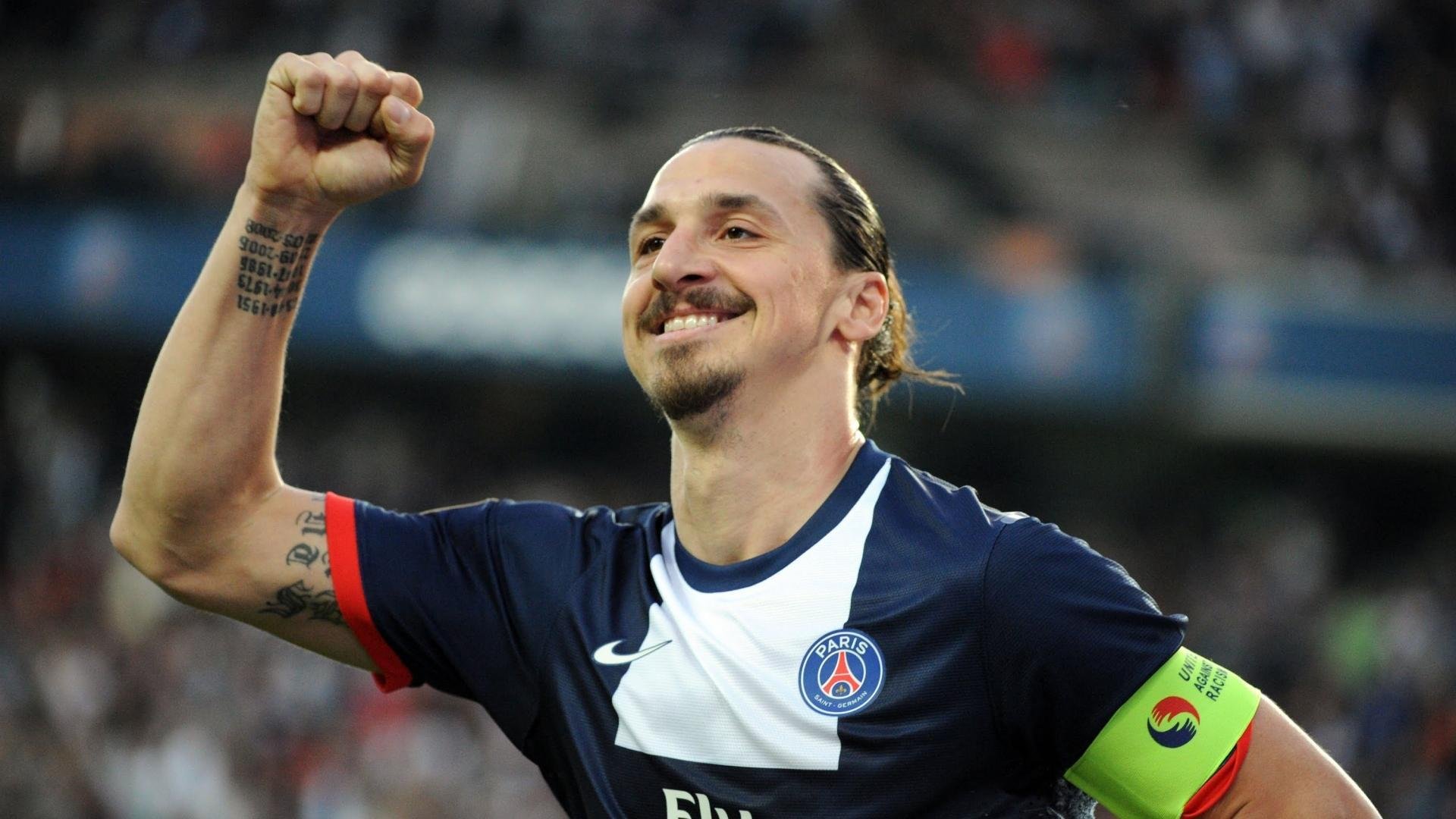 湖人核心训练照曝光肌肉线条惊人，nba湖人训练