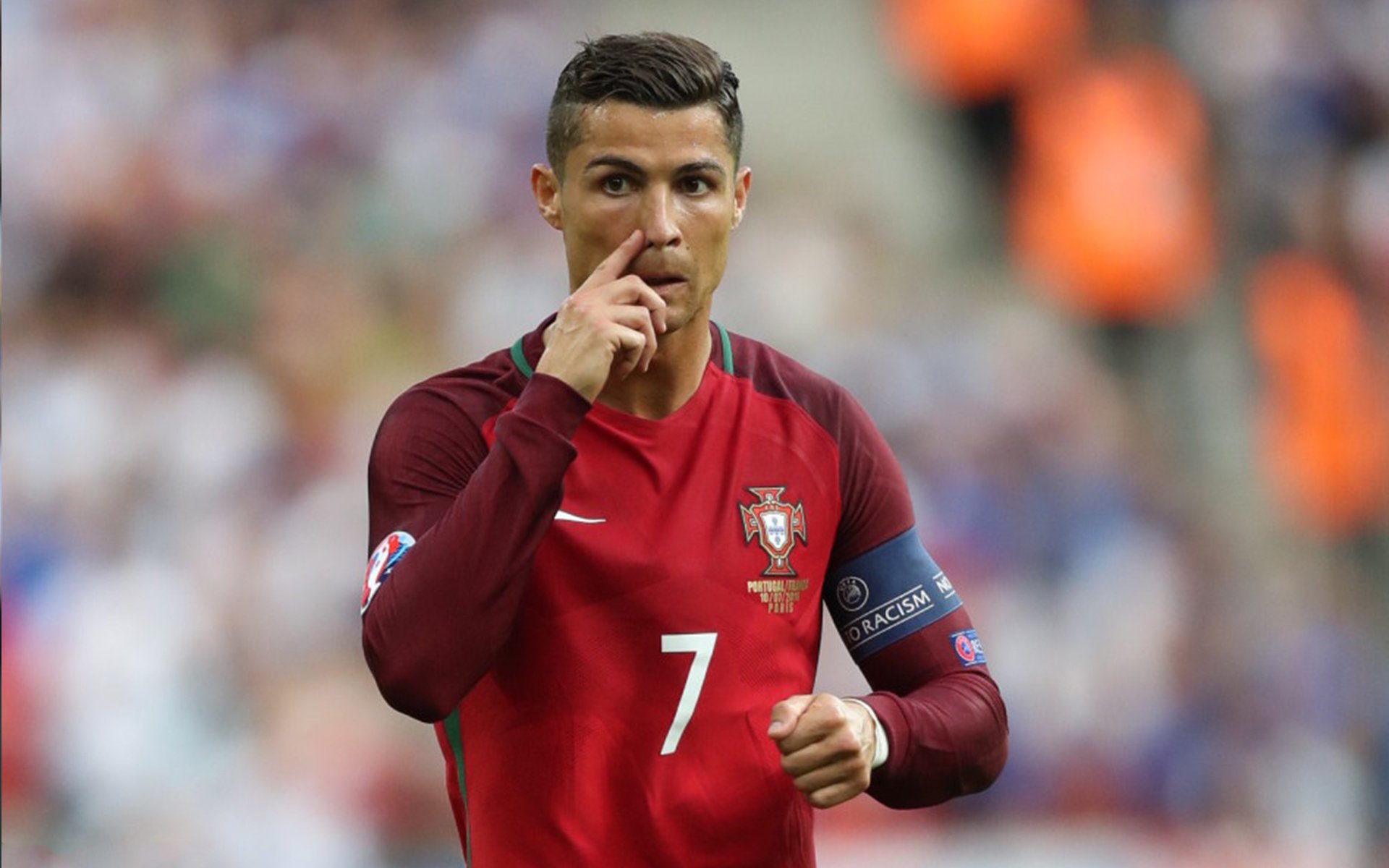 职业联赛注重提升裁判执法水平保障比赛公平公正,裁判执法能力